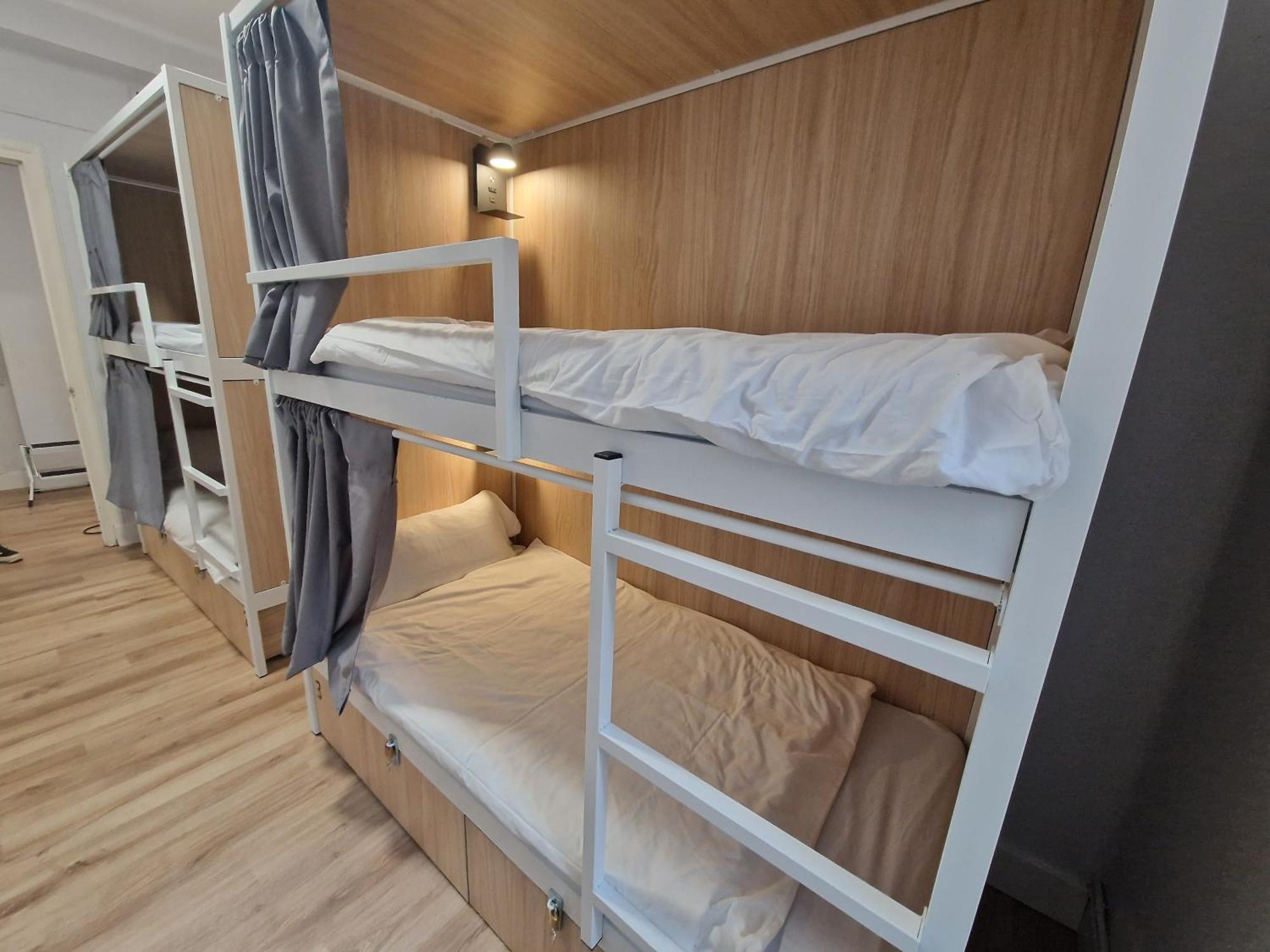 Aloha Hostel Παμπλόνα Εξωτερικό φωτογραφία
